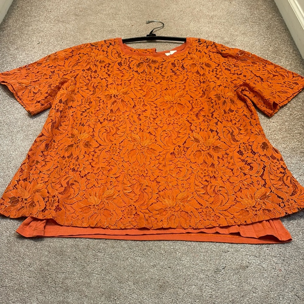 Women’s orange short sleeve blouse lace pattern outer inner solid cami size 1